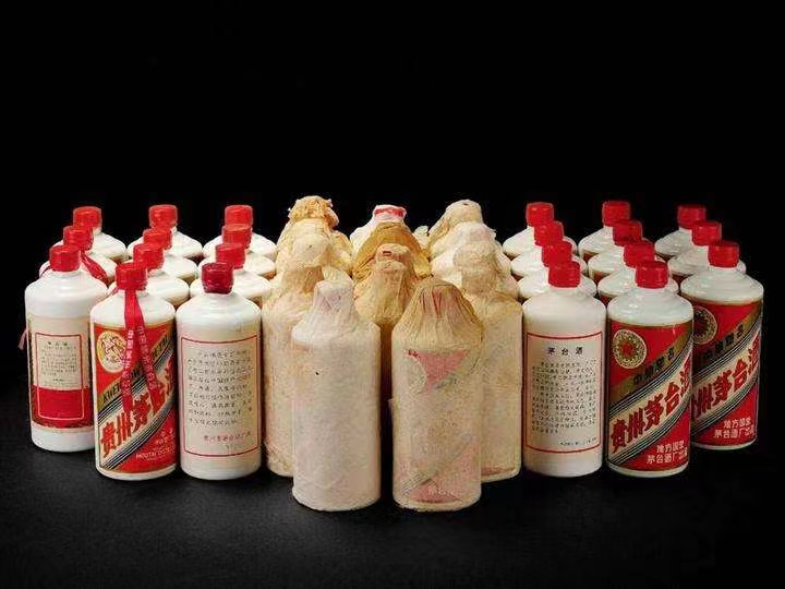 云县老酒回收上门哪里回收(附近上门回收茅台酒）?